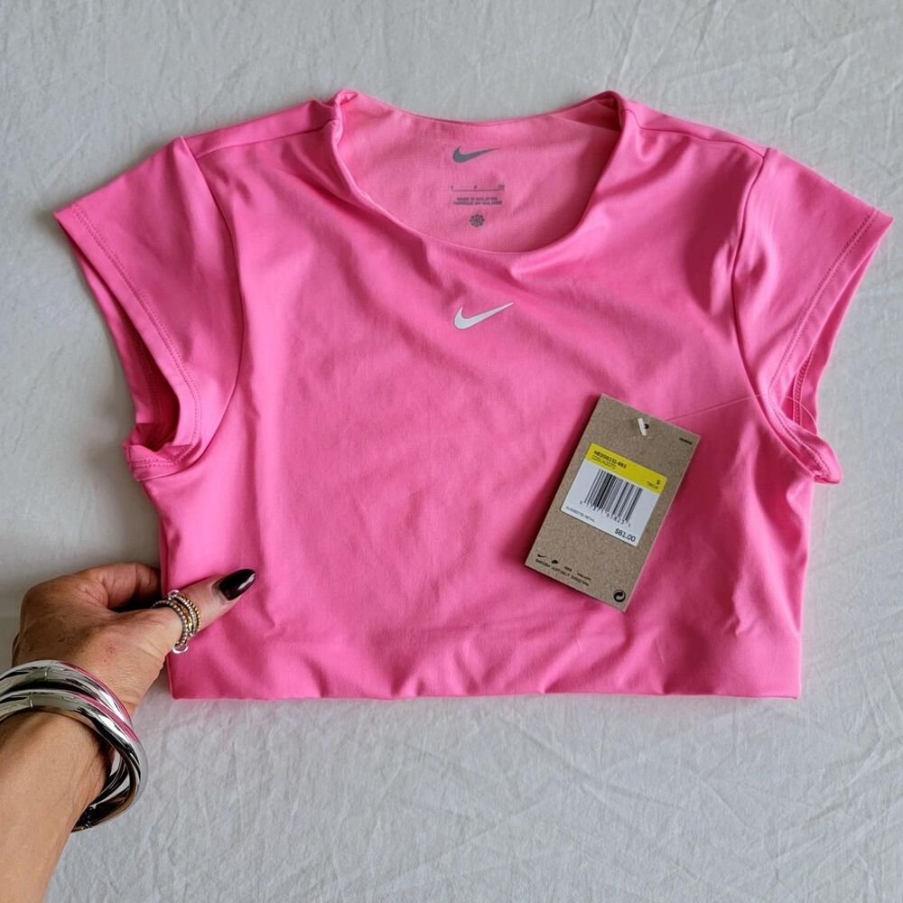 NWT NIKE women's bright pink crop top